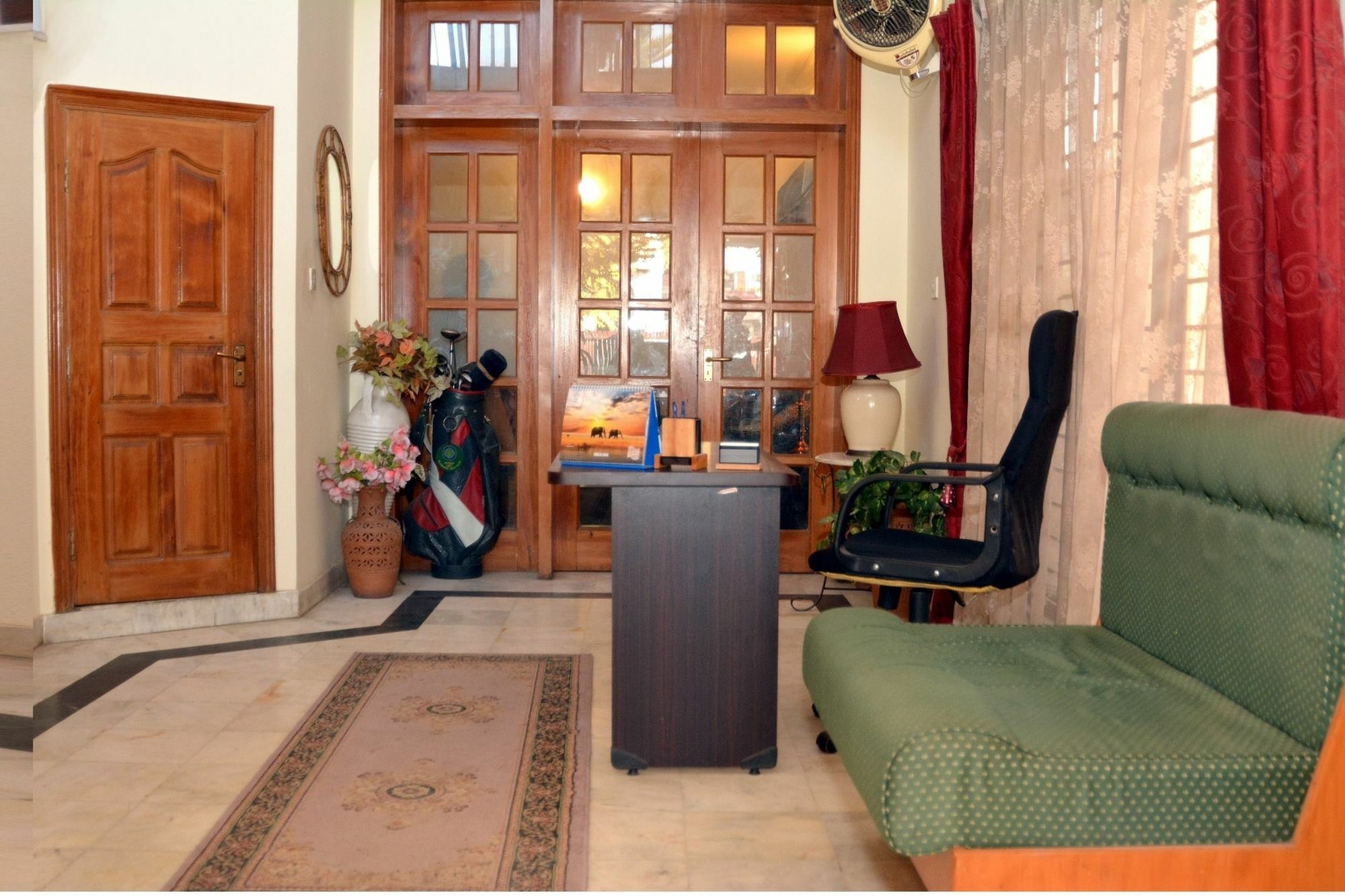 Delano Guest House Islamabad Luaran gambar